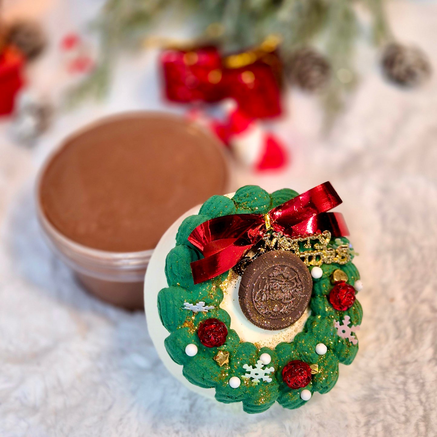 Wreath Party Cake Slime