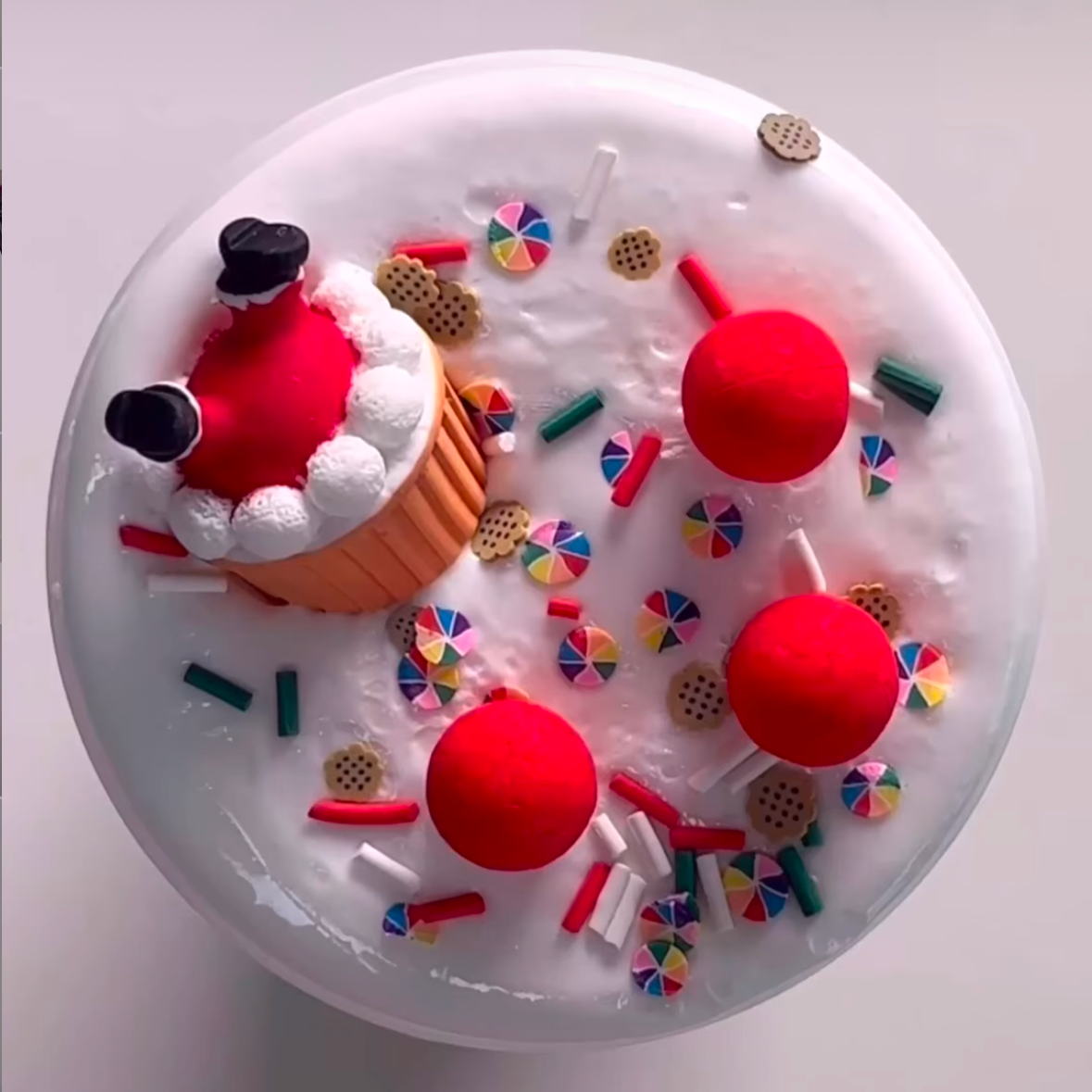 Christmas-Flavored Dessert Slime