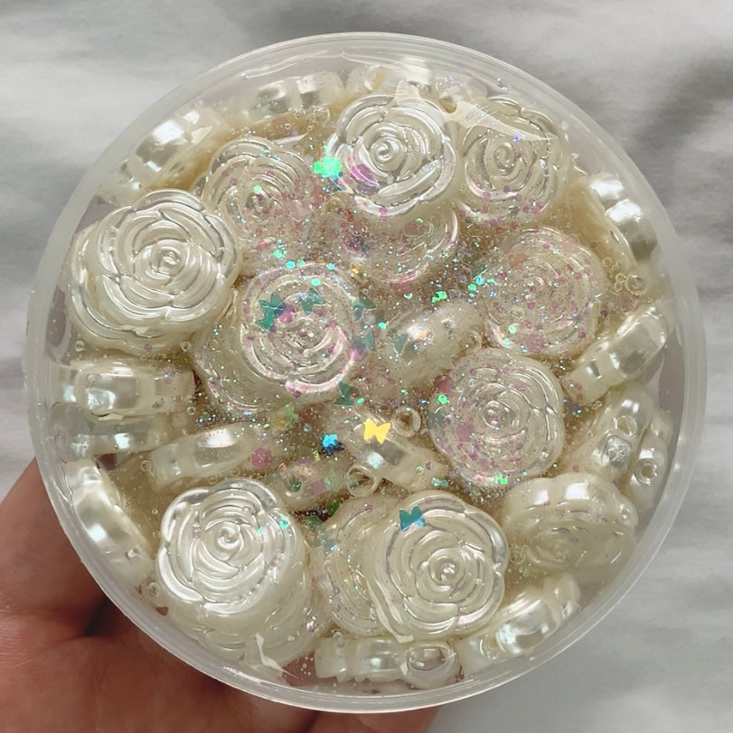 Pearl Rose Bouquet Slime